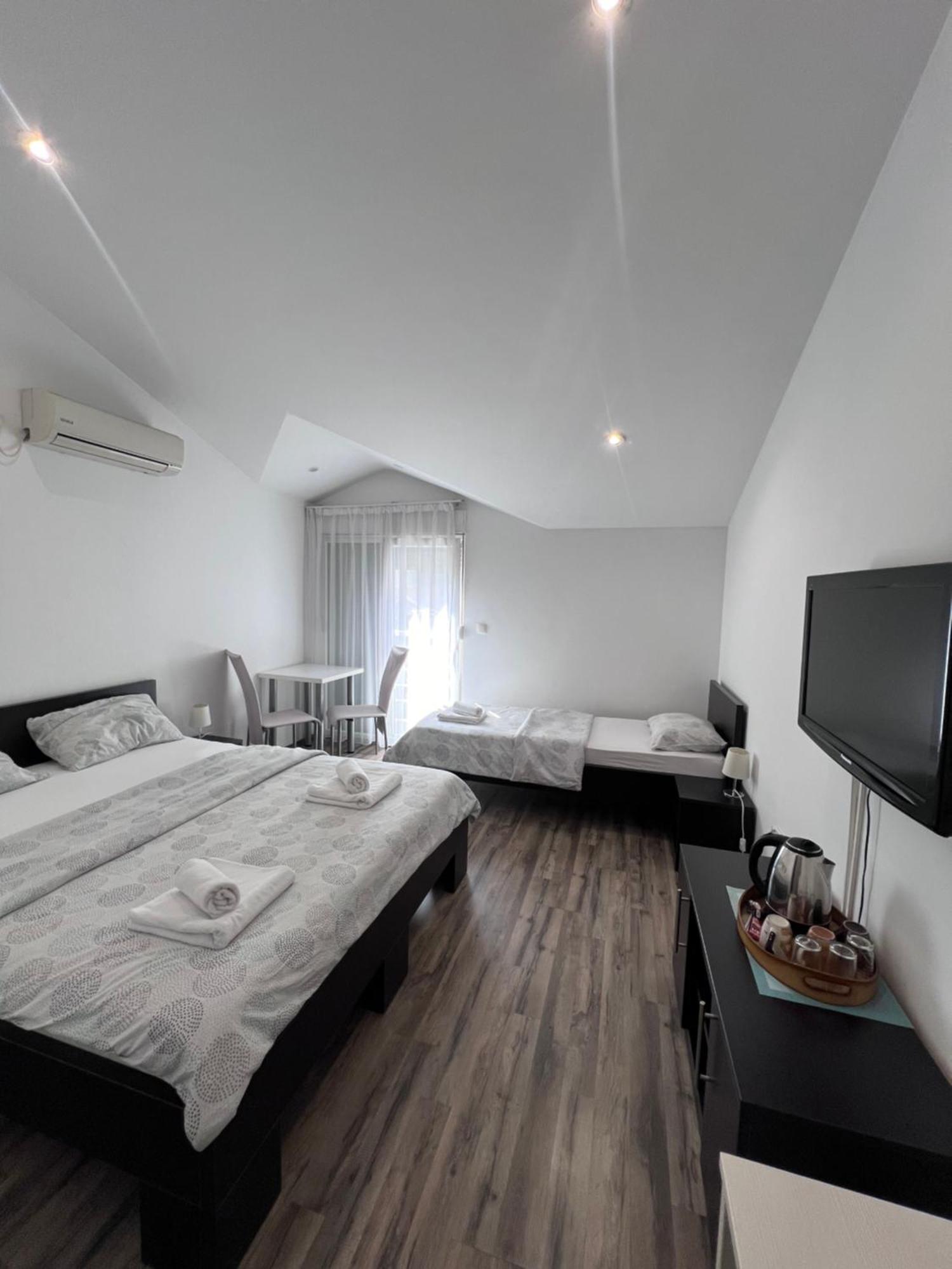 Apartments & Rooms Villa Zaad Mostar Exterior photo